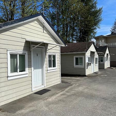 Lake Errock Motel Harrison Mills Eksteriør bilde